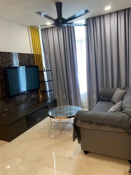 Kediaman Servis untuk Disewa di Sky Suites @ KLCC - Stanley Obi - Living Room - PropertyGuru.com.my