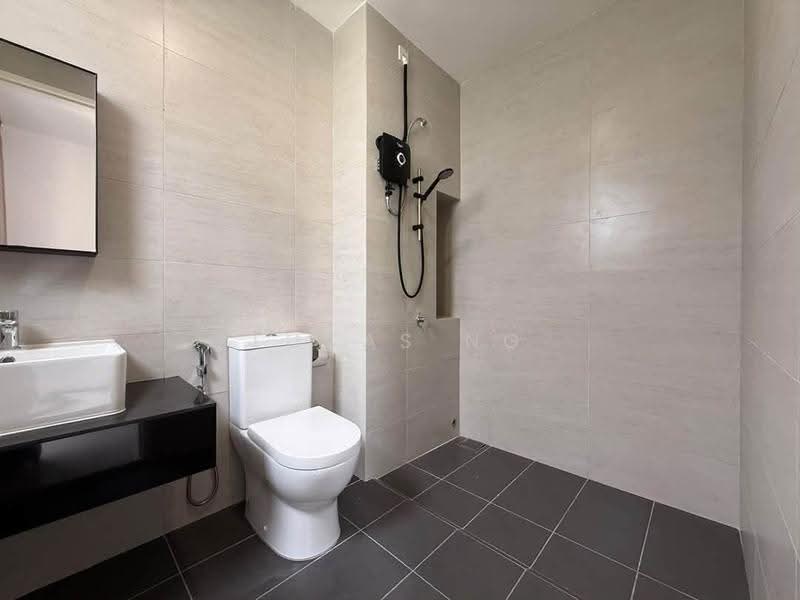 Rumah Bandar untuk Disewa di Eco Ardence (Setia Alam) - Lucas Ng - Bathroom - PropertyGuru.com.my