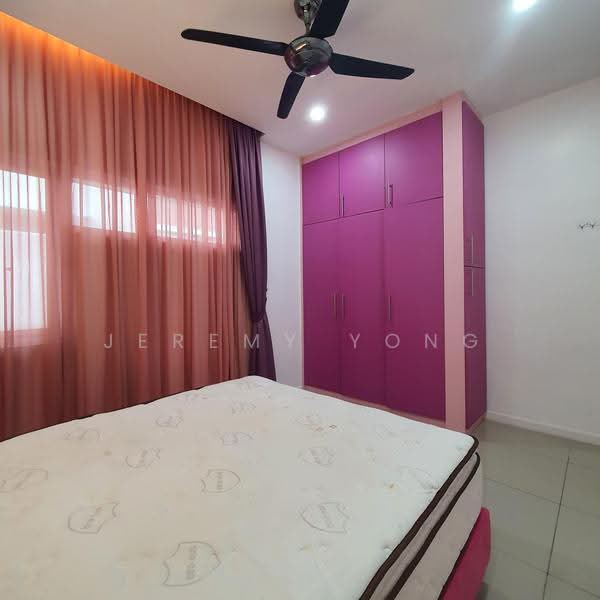 4-storey Terraced House for Rent in Batu 9 (Cheras) - Jeremy Yong - Bedroom - PropertyGuru.com.my