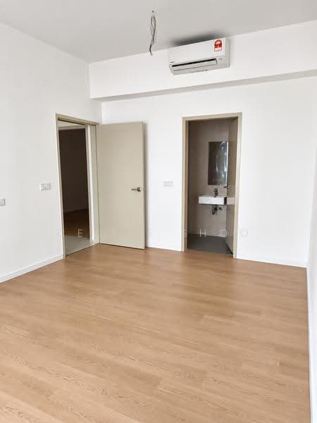 Kediaman Servis untuk Dijual di Quaver Residence - Celine Shoo - PropertyGuru.com.my
