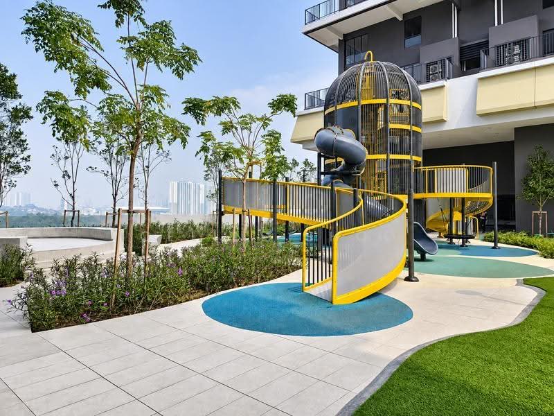Kediaman Servis untuk Dijual di Quaver Residence - Celine Shoo - Exterior - PropertyGuru.com.my