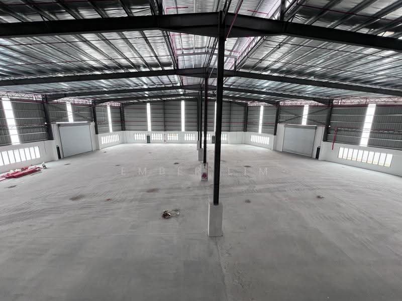 Kilang untuk Disewa di Taman Desa Cemerlang (Ulu Tiram) - Ember Lim - Interior - PropertyGuru.com.my