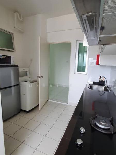 Condominium for Rent at Elit Heights @ Bayan City - Derrick . - Kitchen - PropertyGuru.com.my