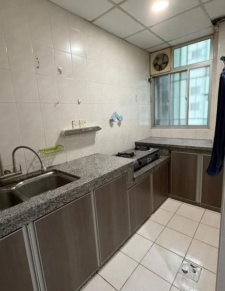 Condominium for Rent at Kepong Sentral Condominium - Eva Yap - Kitchen - PropertyGuru.com.my