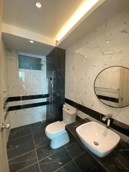 Condominium for Rent at QuayWest Residence - Jovin Pang - Bathroom - PropertyGuru.com.my