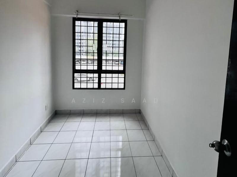 Apartment for Sale at Anjung Hijau (Greenfields) - Aziz Saad - Interior - PropertyGuru.com.my