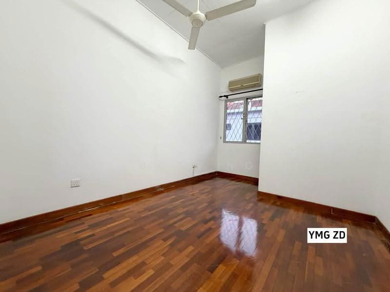 2-storey Terraced House for Sale in Bandar Botanic (Klang) - Lucas Ng - Living Room - PropertyGuru.com.my
