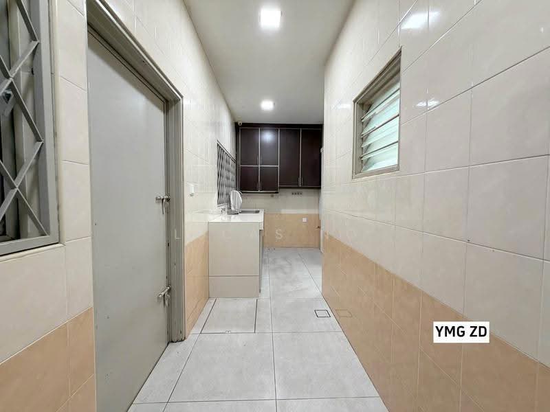 2-storey Terraced House for Sale in Bandar Botanic (Klang) - Lucas Ng - Kitchen - PropertyGuru.com.my