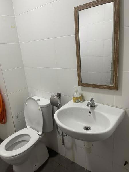Kondominium untuk Disewa di Residensi Platinum Teratai - David Lao - Bathroom - PropertyGuru.com.my