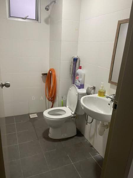 Kondominium untuk Disewa di Residensi Platinum Teratai - David Lao - Bathroom - PropertyGuru.com.my
