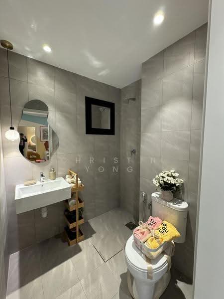 Service Residence for Sale at Se.Duduk D'Kajang by EcoWorld - Christin Yong - Bathroom - PropertyGuru.com.my