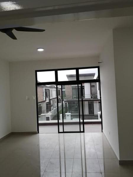 Cluster House for Sale in Bandar Cemerlang (Ulu Tiram) - Ivwen Choo - PropertyGuru.com.my