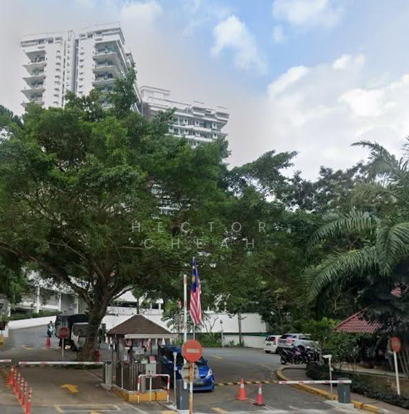 Kondominium untuk Dijual di Armanee Terrace - Hector Cheah - Exterior - PropertyGuru.com.my