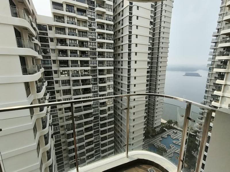 Condominium for Rent at Kings Bay @ Country Garden Danga Bay - Hong Charng Lee - Balcony - PropertyGuru.com.my