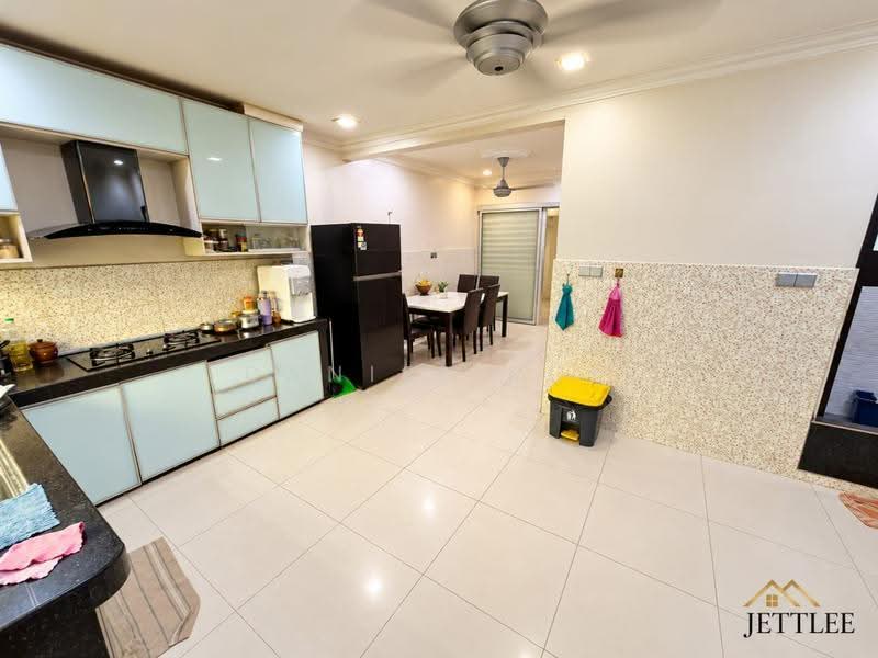 Rumah Teres 2-Tingkat untuk Dijual di Taman Klang Utama (Kapar) - Daniel Kok - Kitchen - PropertyGuru.com.my