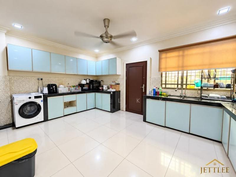 Rumah Teres 2-Tingkat untuk Dijual di Taman Klang Utama (Kapar) - Daniel Kok - Kitchen - PropertyGuru.com.my