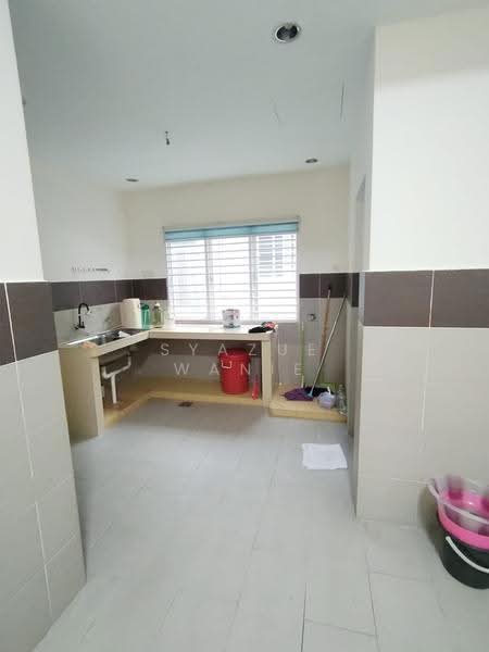 Rumah Teres 2-Tingkat untuk Dijual di Bandar Mahkota Cheras (Cheras) - Syazue Wanie - Kitchen - PropertyGuru.com.my