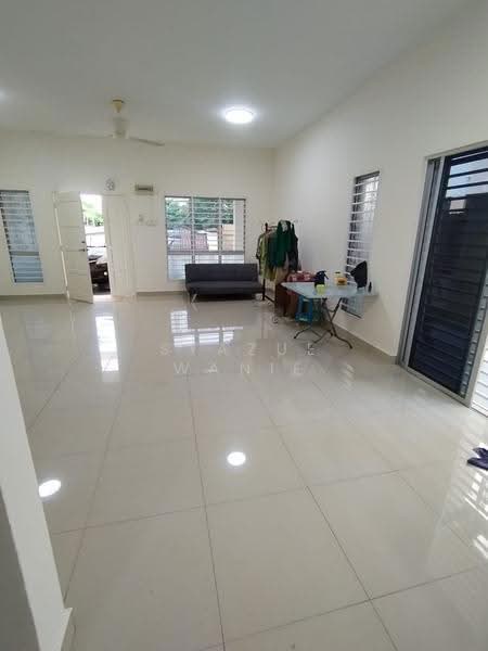 Rumah Teres 2-Tingkat untuk Dijual di Bandar Mahkota Cheras (Cheras) - Syazue Wanie - Living Room - PropertyGuru.com.my