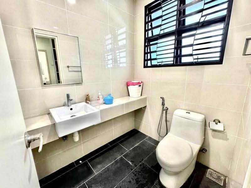 2-storey Terraced House for Sale in Alam Sari (Bangi) - Shafiq Amerudin - Bathroom - PropertyGuru.com.my