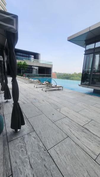 Kediaman Servis untuk Disewa di St Regis - Ee Tsin Lim - Pool - PropertyGuru.com.my