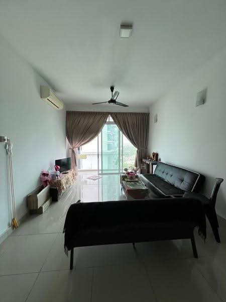 Kediaman Servis untuk Disewa di Tropez Residences - VJ Toh - Living Room - PropertyGuru.com.my