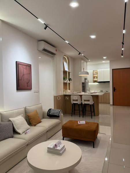 Kediaman Servis untuk Dijual di Gaya Residency - Christin Yong - Living Room - PropertyGuru.com.my