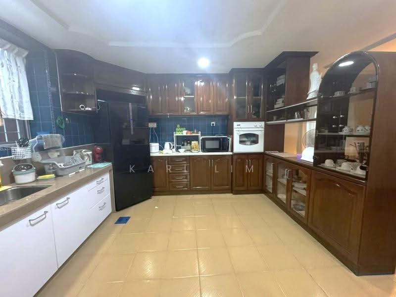 Rumah Banglo untuk Dijual di Taman Sentosa (Johor Bahru) - Karl Lim - Kitchen - PropertyGuru.com.my