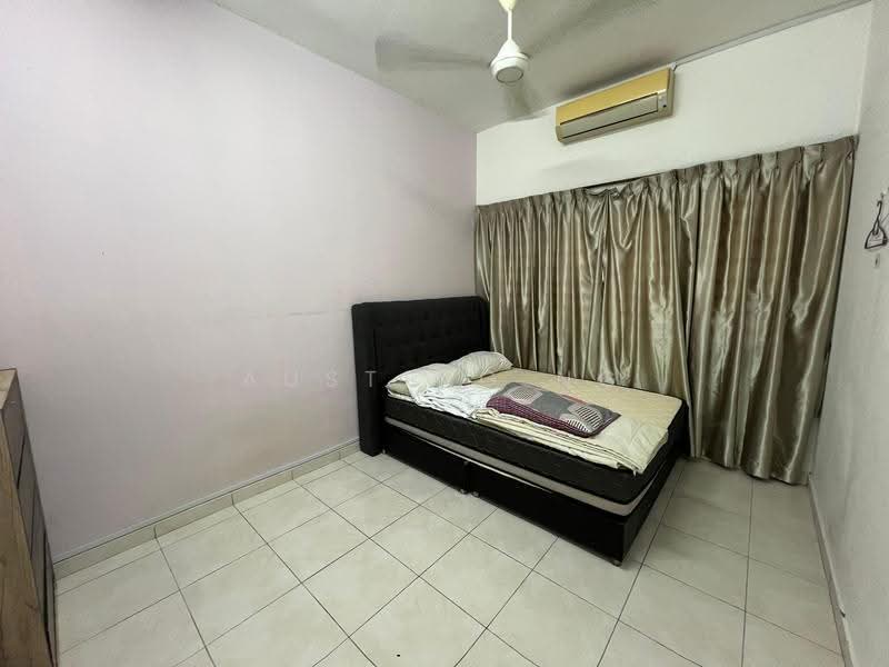 2-storey Terraced House for Sale in Taman Desa Baiduri (Kulai) - Austing Ng - Bedroom - PropertyGuru.com.my