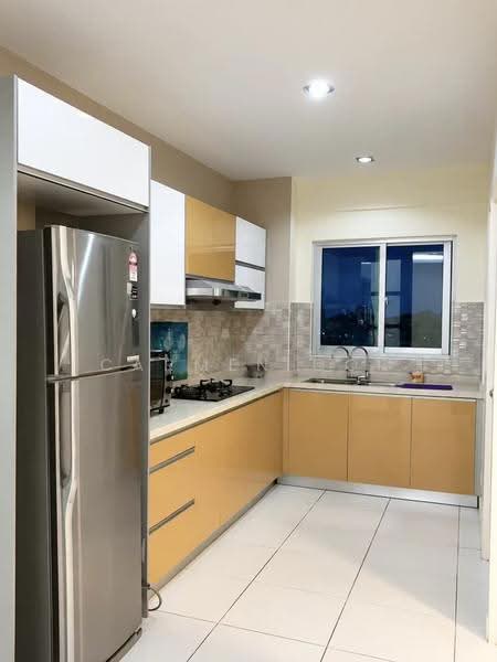 Kondominium untuk Disewa di Elit Heights @ Bayan City - Carmen Ooi - Kitchen - PropertyGuru.com.my