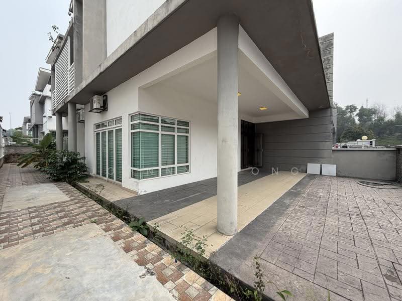 Semi-Detached House for Sale in Kajang 2 (Kajang) - Johnny Leong - Exterior - PropertyGuru.com.my