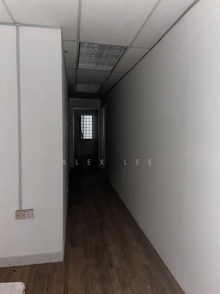 Pejabat untuk Disewa di Dataran Prima (Petaling Jaya) - Alex Lee - Corridor - PropertyGuru.com.my
