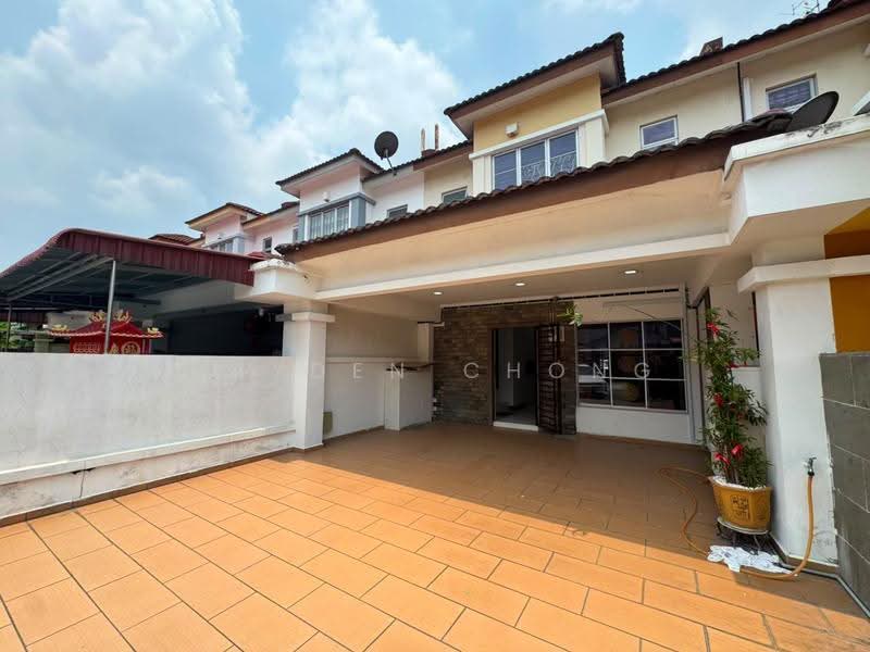 2-storey Terraced House for Sale in Bukit Indah (Iskandar Puteri (Nusajaya)) - Hayden Chong - Exterior - PropertyGuru.com.my