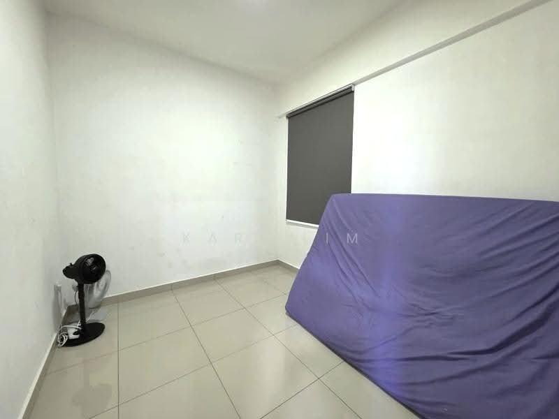 Kediaman Servis untuk Dijual di Palazio - Karl Lim - Bedroom - PropertyGuru.com.my