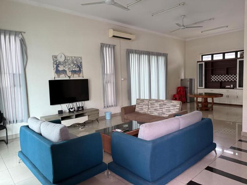 Semi-Detached House for Rent in Klang (Selangor) - Joel Tan - Living Room - PropertyGuru.com.my