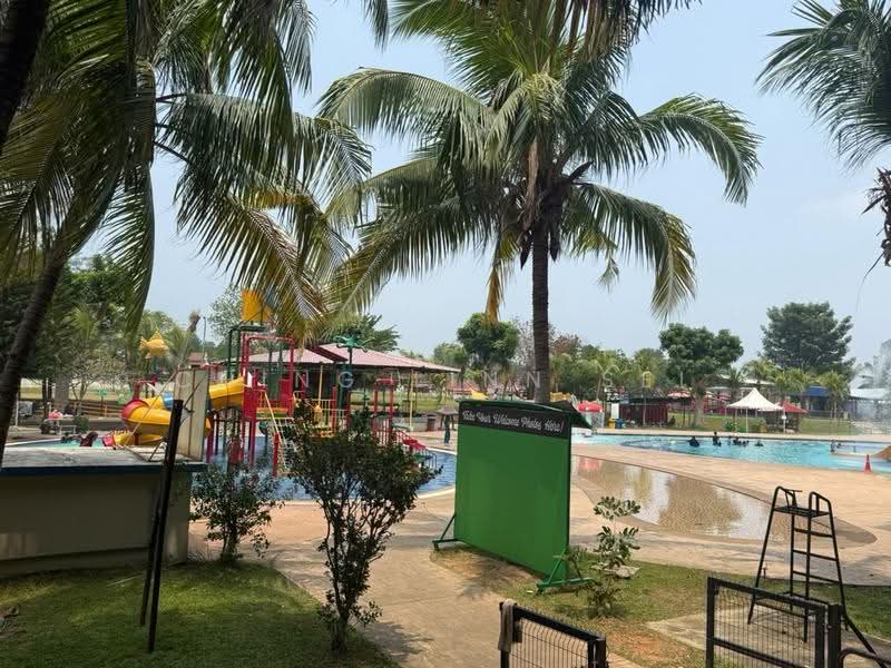 Kediaman Servis untuk Dijual di Bayou Lagoon Park Resort - Ching Linn Sei - PropertyGuru.com.my