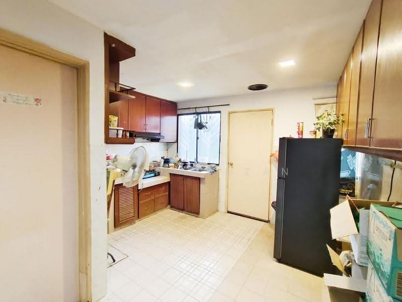 Rumah Teres 1-Tingkat untuk Dijual di Bukit Sentosa (Rawang) - Zann Fauzan - Kitchen - PropertyGuru.com.my