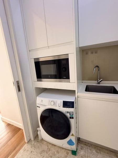 Service Residence for Rent at Pavilion Ceylon Hill - Alex Lee - Kitchen - PropertyGuru.com.my