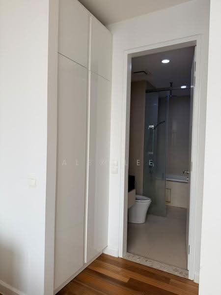 Service Residence for Rent at Pavilion Ceylon Hill - Alex Lee - Bathroom - PropertyGuru.com.my