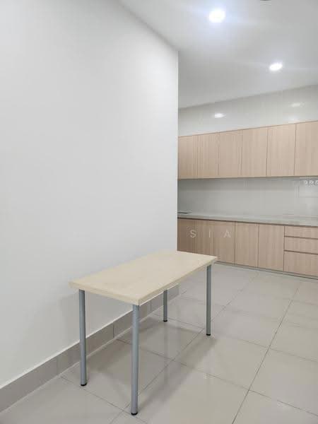 Service Residence for Sale at Serviced Residence @ Razak City Residences (RC Residences) - KAREN SIA - Kitchen - PropertyGuru.com.my