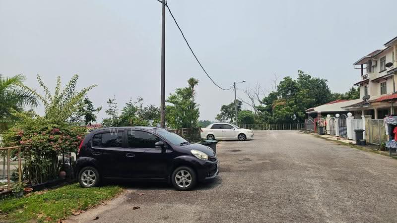 Rumah Bandar untuk Dijual di Taman Bukit Cheng (Cheng) - Wesley Tan - Exterior - PropertyGuru.com.my