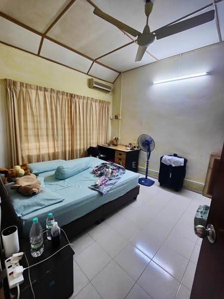 Semi-Detached House for Sale in Jelutong (Penang) - Ben Lee - Bedroom - PropertyGuru.com.my