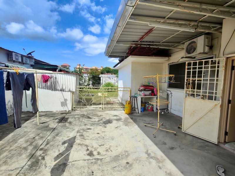 Semi-Detached House for Sale in Jelutong (Penang) - Ben Lee - Exterior - PropertyGuru.com.my