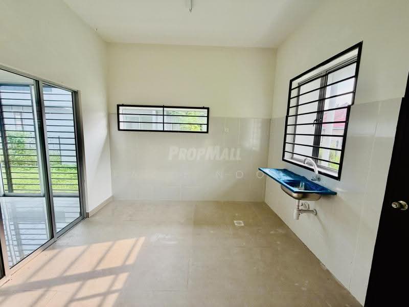 Rumah Berkembar untuk Dijual di Klang (Selangor) - Fazie Noor - Kitchen - PropertyGuru.com.my