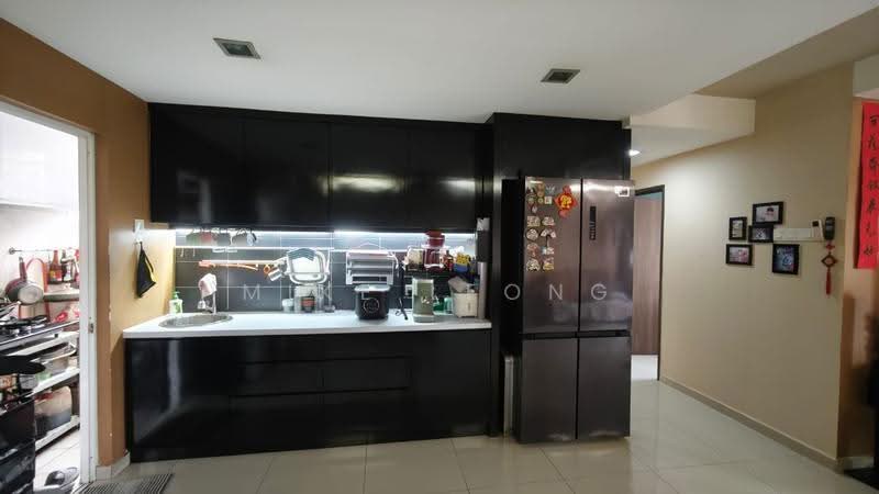 Pangsapuri untuk Dijual di Casa Riana - Mike Leong - Kitchen - PropertyGuru.com.my