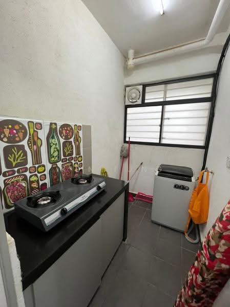 Service Residence for Rent at Garden @ One South - Ken Fung - Kitchen - PropertyGuru.com.my