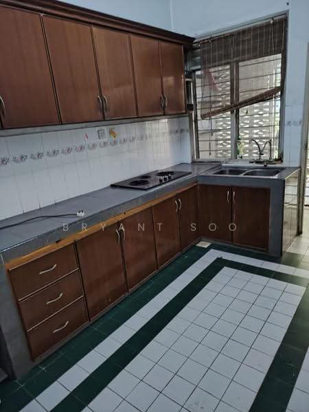 2-storey Terraced House for Sale in Seksyen 5, Bandar Kinrara (Puchong) - Bryant Soo - Kitchen - PropertyGuru.com.my