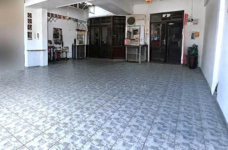 2-storey Terraced House for Sale in Taman Daya (Johor Bahru) - Karl Lim - Interior - PropertyGuru.com.my