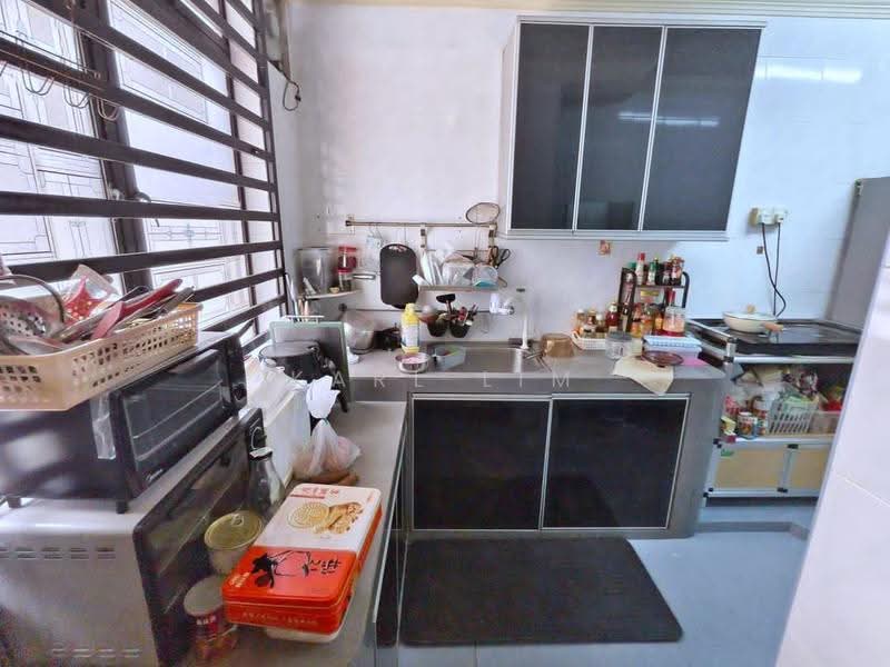 2-storey Terraced House for Sale in Taman Daya (Johor Bahru) - Karl Lim - Kitchen - PropertyGuru.com.my