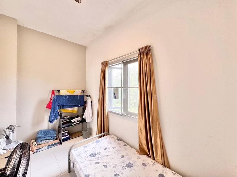 1-storey Terraced House for Sale in Taman Putra Perdana (Puchong) - Mohammad Din Majid - Bedroom - PropertyGuru.com.my