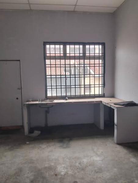 Shop for Rent in Taman Sri Kluang (Kluang) - Shanel Tee - Kitchen - PropertyGuru.com.my